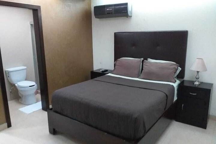 Room 6 of 39