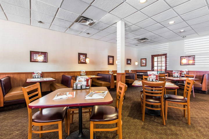 restaurant