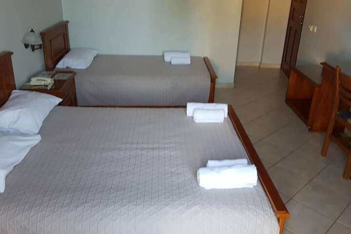 Room 19 of 44