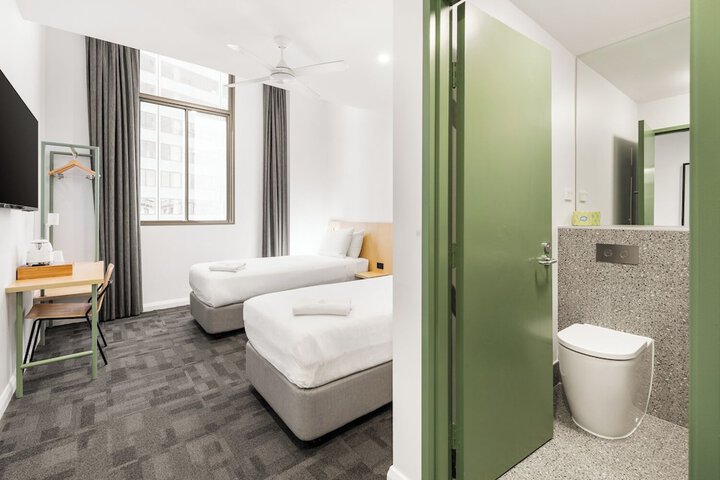Room 20 of 49