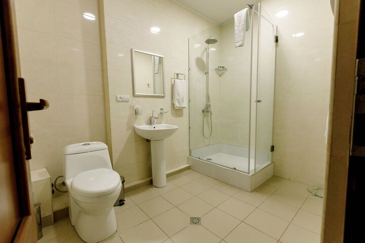 Clean Restrooms