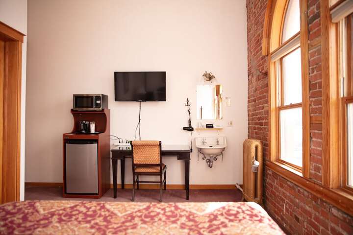 Room 29 of 120