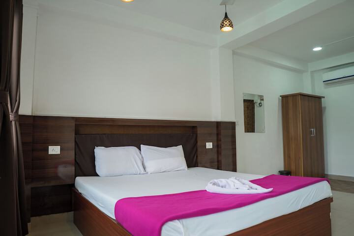 Room 40 of 86