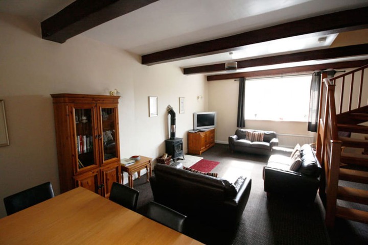 Room 15 of 121