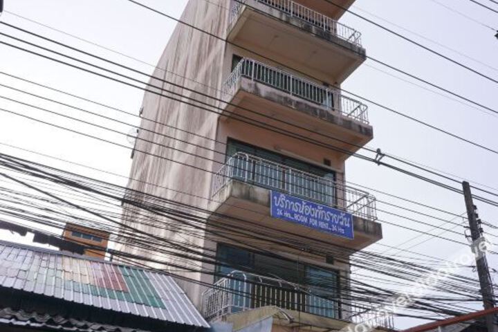 Hotel 3 of 8