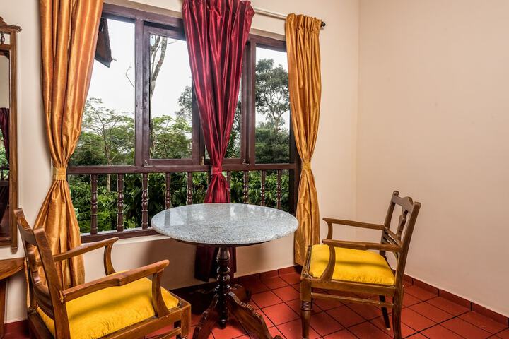 Room 7 of 26