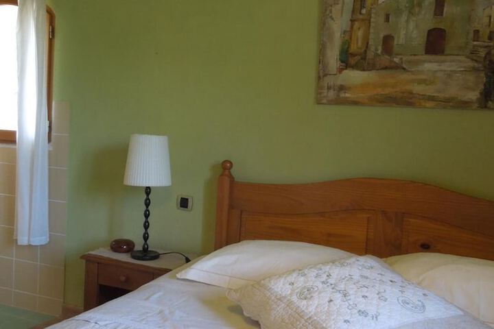 Room 5 of 29
