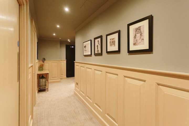 Ballroom/Hall 200 of 242