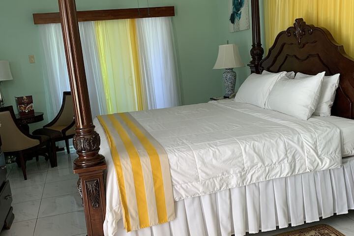 Room 45 of 162