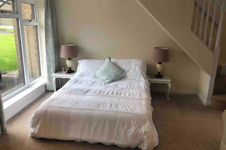 Room 4 of 20