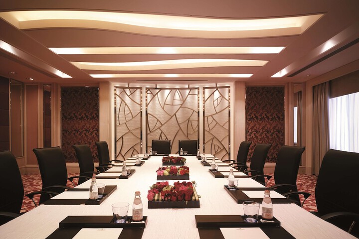 Meeting 215 of 229