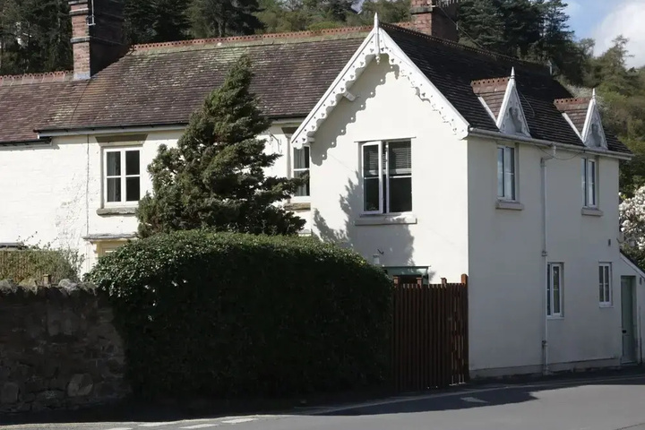 Cardingmill Corner