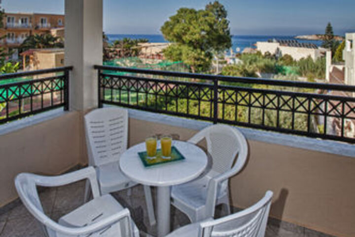 Terrace/Patio 3 of 59