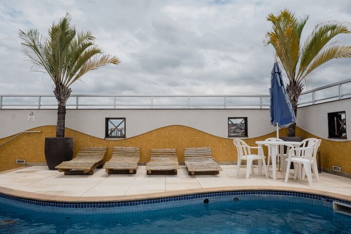 Pool 57 of 114