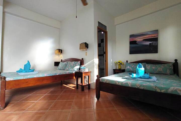 Room 43 of 120