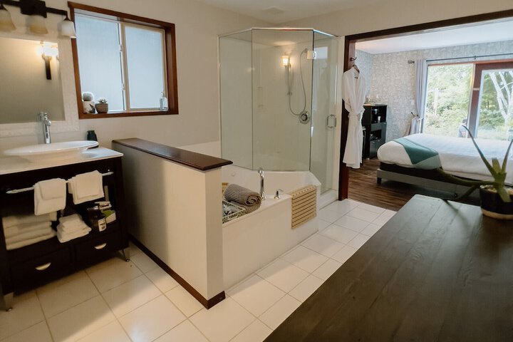 Room 18 of 154