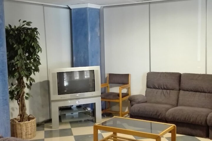 Room 17 of 35