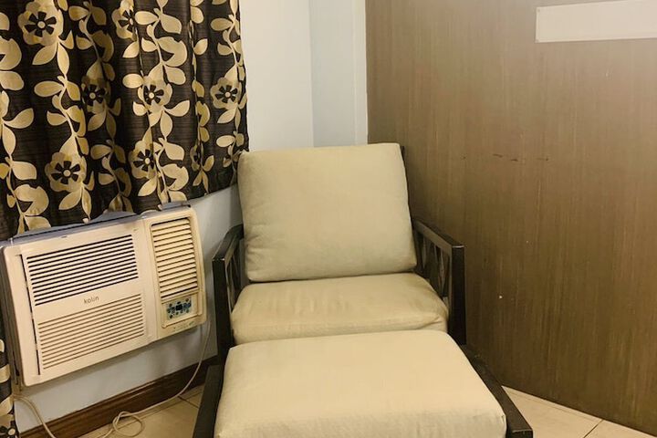 Room 16 of 80