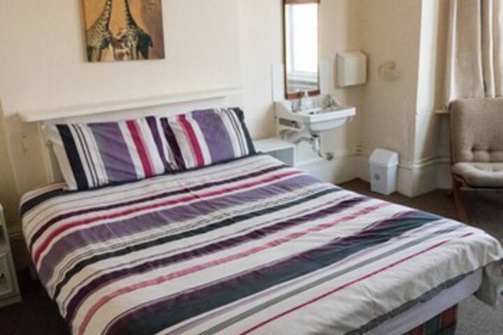 Room 45 of 49