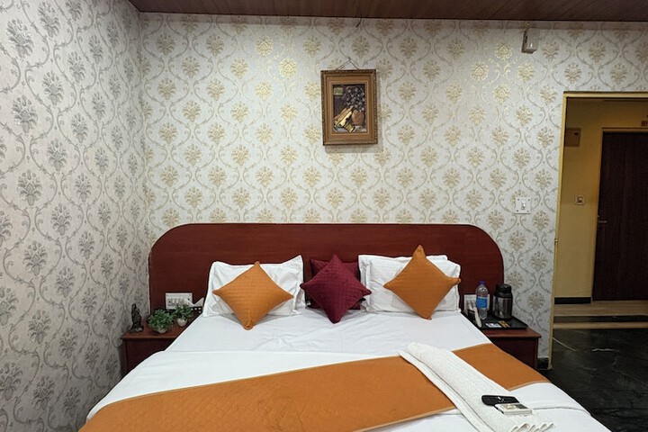 Room 19 of 31
