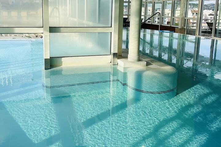 Pool 22 of 47