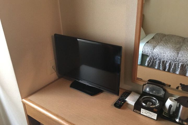 Photo 3