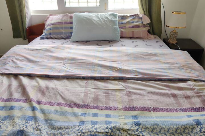 Room 2 of 38