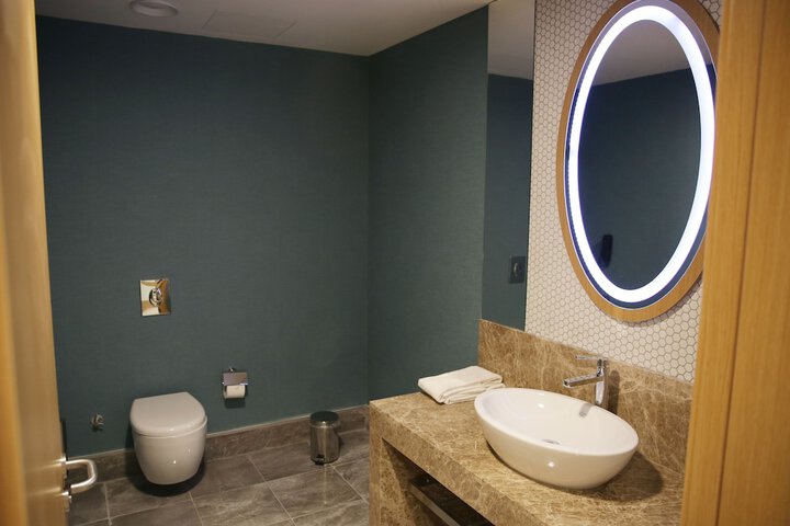 Clean Restrooms