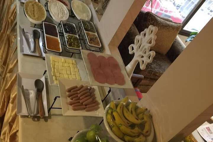 Dining 47 of 62