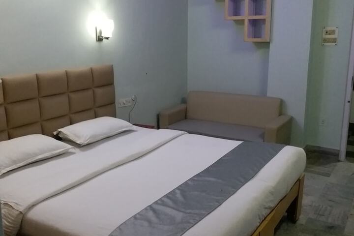 Room 38 of 71