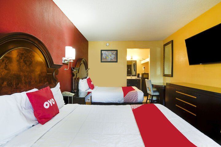 Quadruple Double Bed (1 of 8)