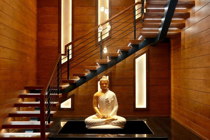 Hotel Interior 3 of 27