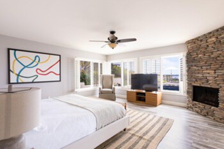 Room 42 of 53