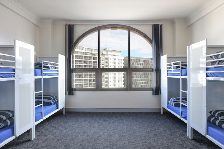 Room 16 of 75