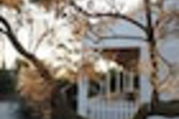 Property Grounds 86 of 105