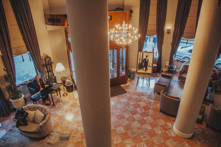 Hotel Interior 4 of 60