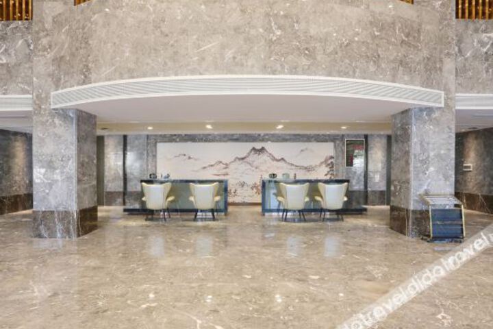 Hotel Interior 17 of 33
