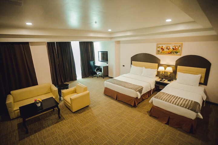 Room 21 of 51