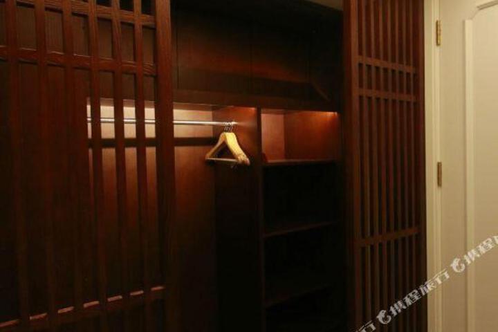 Fengye Hotel