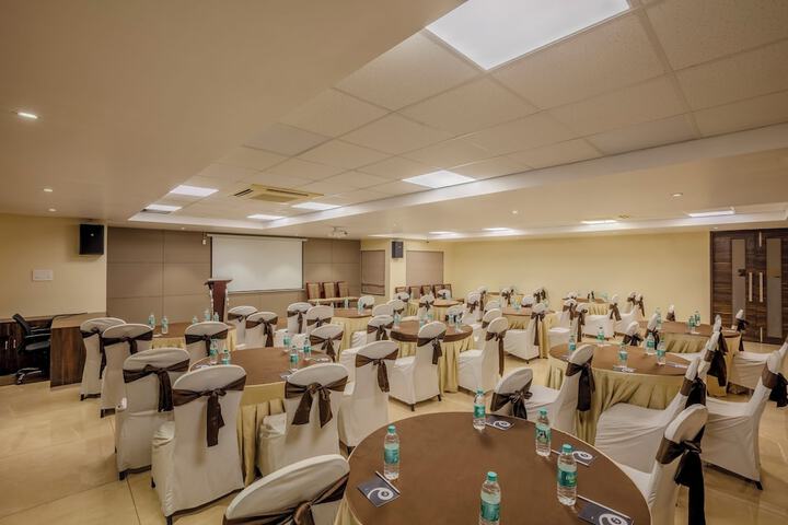 Ballroom/Hall 52 of 57
