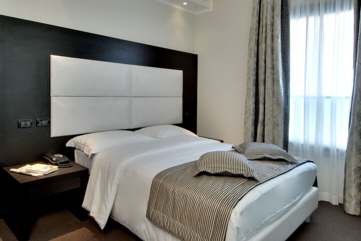 Room 14 of 49