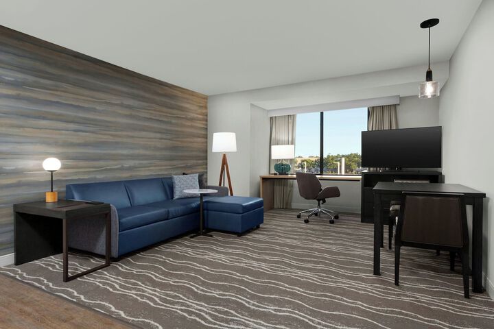 Room 21 of 49