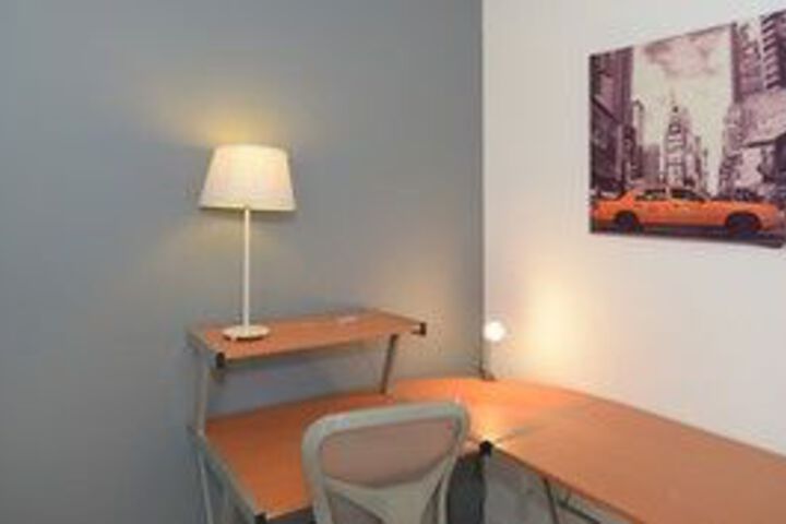 Room 15 of 28