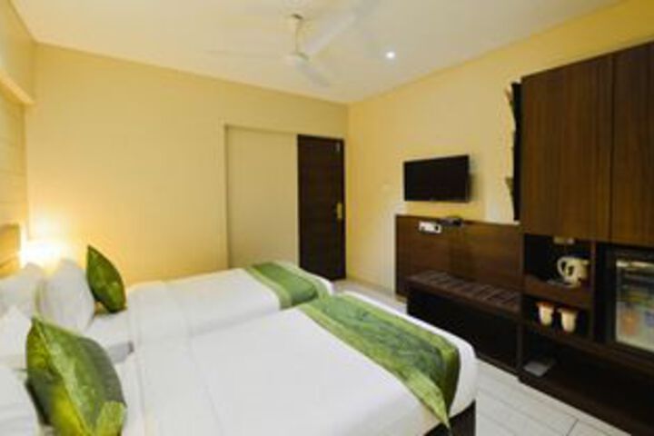 Room 29 of 61