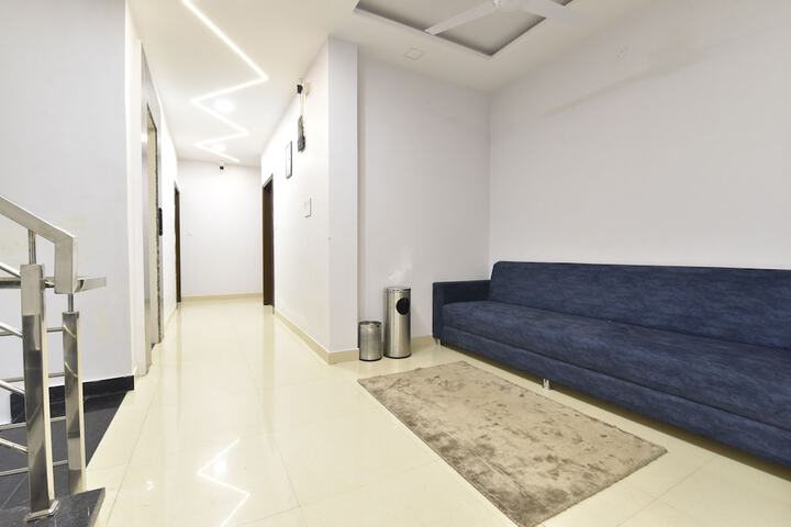 Hotel Interior 4 of 16