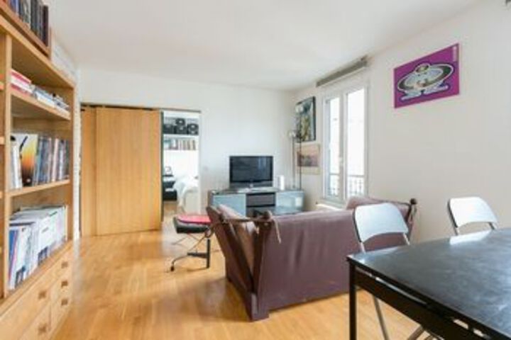 Room 42 of 63