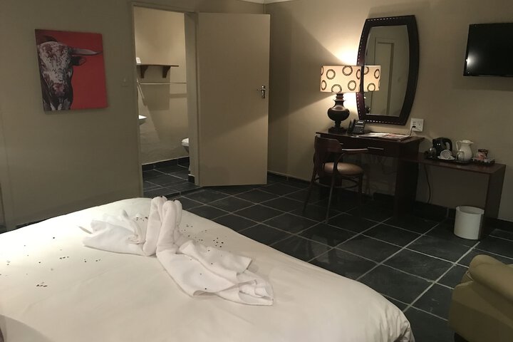 Room 14 of 275