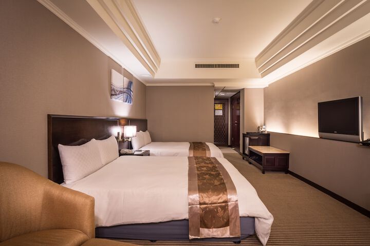 Room 18 of 47