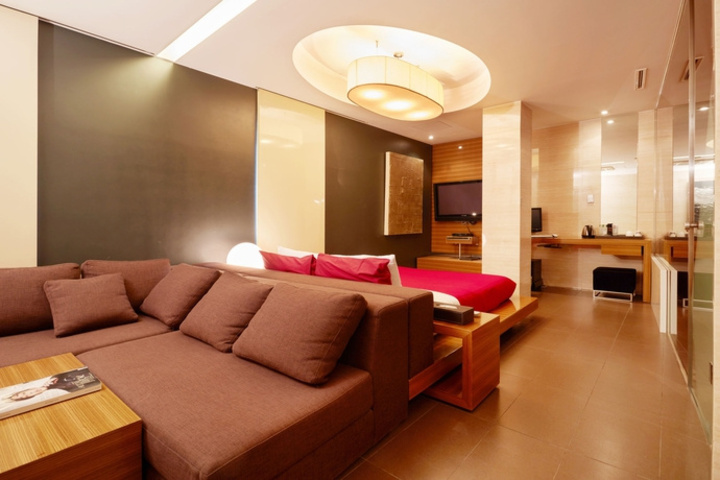 Room 5 of 23