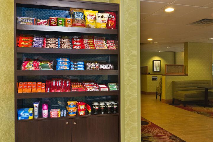Snack bar